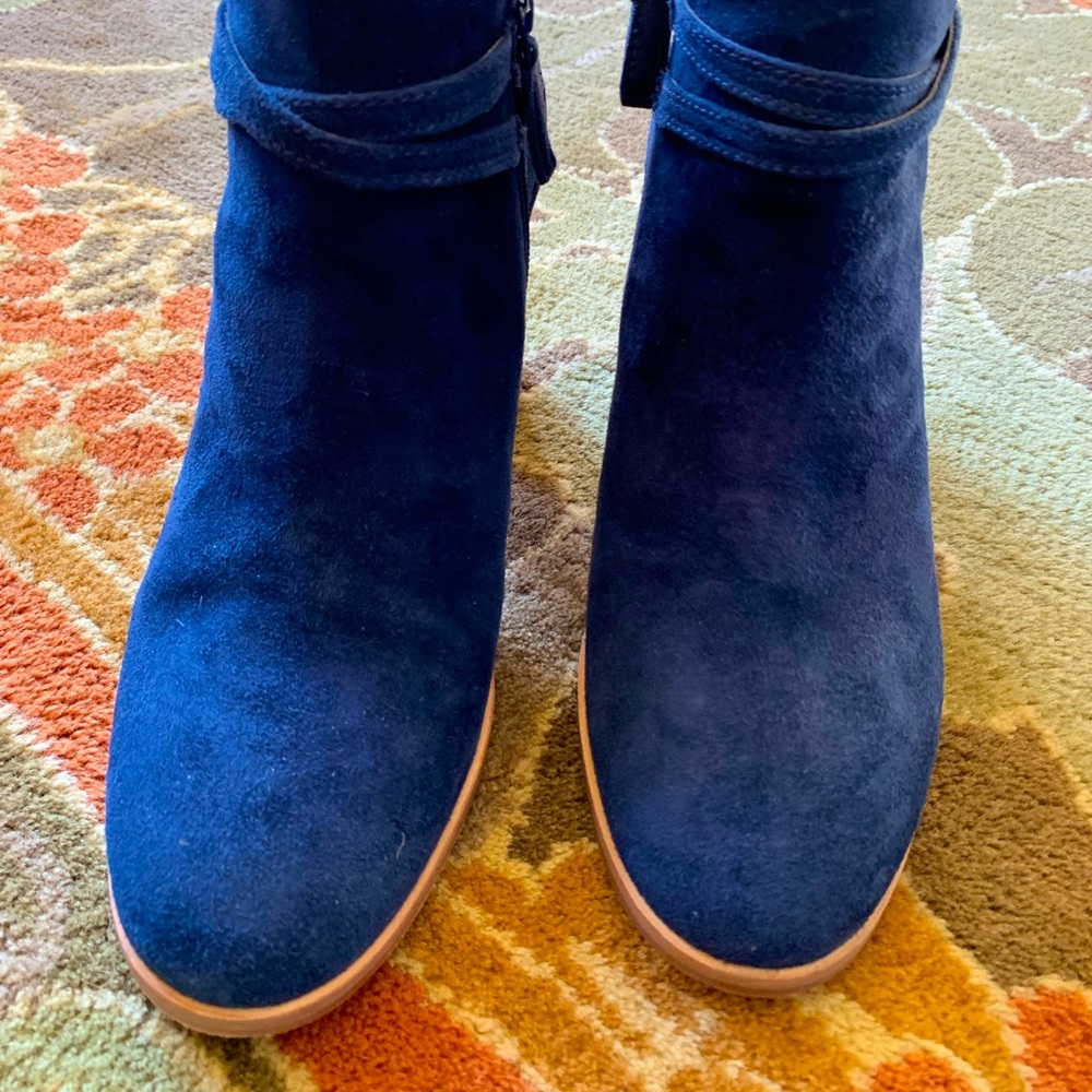 Cole Haan Navy Suede Booties, size 8, 3 1/2 heels